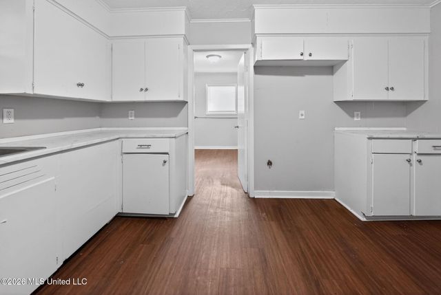 764 Avalon Road, Jackson, MS 39206