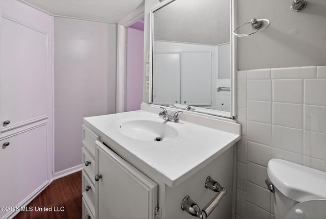 764 Avalon Road, Jackson, MS 39206