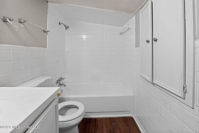 764 Avalon Road, Jackson, MS 39206