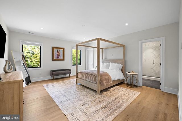 5895 RODGERS RD, Pipersville, PA 18947