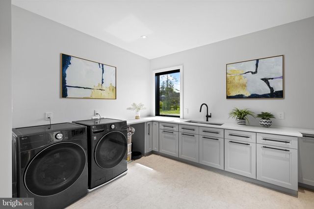 5895 RODGERS RD, Pipersville, PA 18947