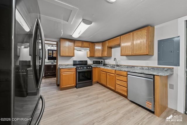 7301 W Island Lake Drive, Wasilla, AK 99623