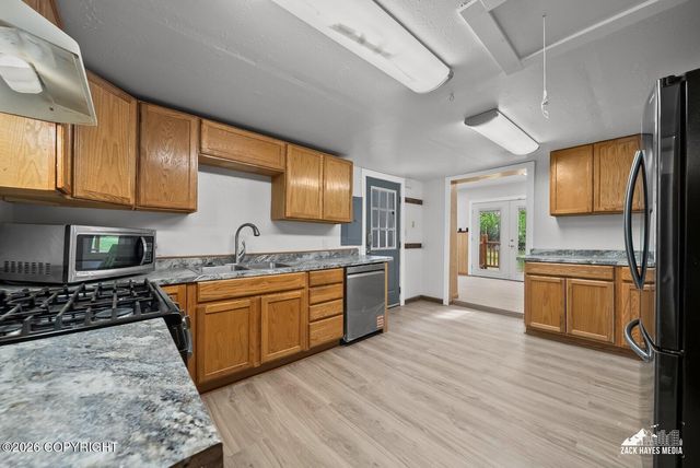 7301 W Island Lake Drive, Wasilla, AK 99623