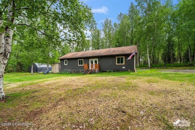 7301 W Island Lake Drive, Wasilla, AK 99623