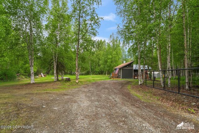 7301 W Island Lake Drive, Wasilla, AK 99623