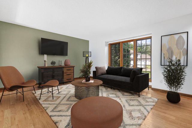 2576 132nd Lane NW, Coon Rapids, MN 55448
