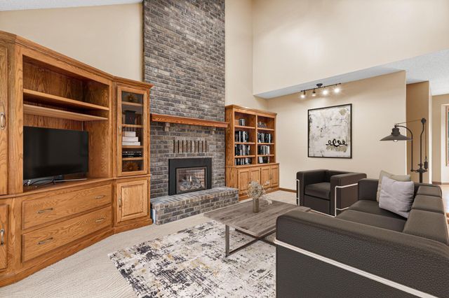 2576 132nd Lane NW, Coon Rapids, MN 55448