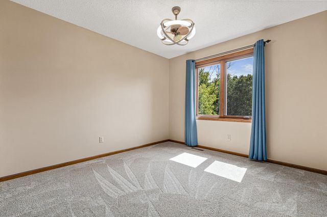 2576 132nd Lane NW, Coon Rapids, MN 55448