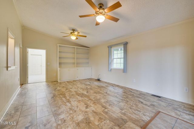 203 Sasanoa Court, Kingsport, TN 37664