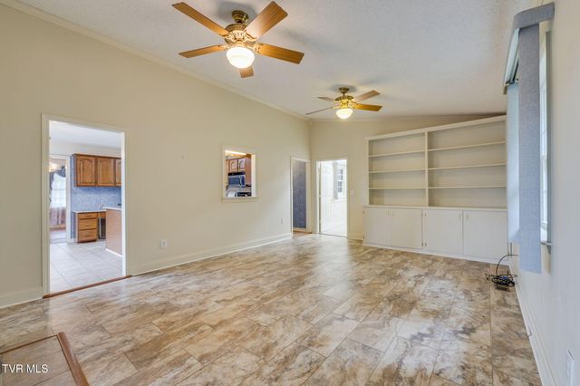 203 Sasanoa Court, Kingsport, TN 37664