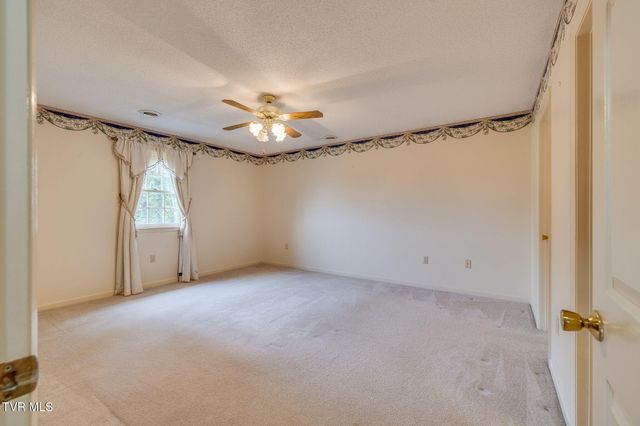 203 Sasanoa Court, Kingsport, TN 37664