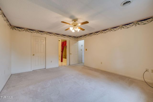 203 Sasanoa Court, Kingsport, TN 37664