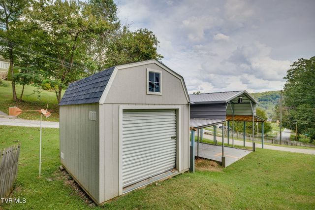 203 Sasanoa Court, Kingsport, TN 37664