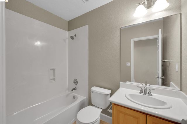 1525 Coleridge Way, Discovery Bay, CA 94505