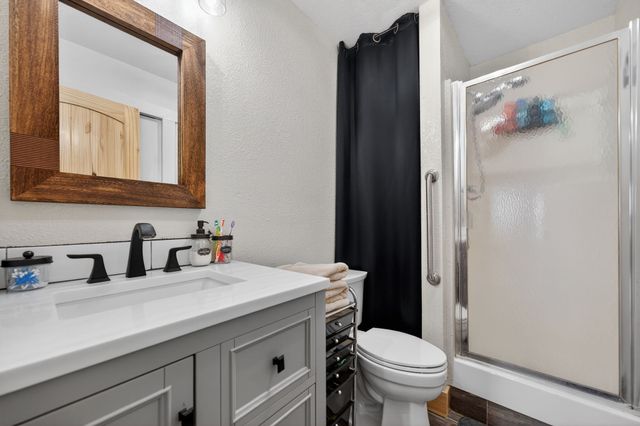 2444 Vz County Road 2813, Mabank, TX 75147