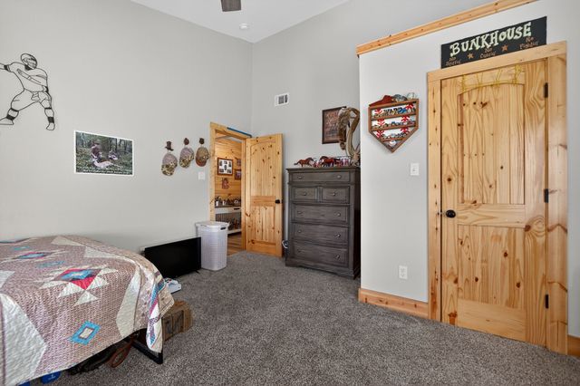 2444 Vz County Road 2813, Mabank, TX 75147