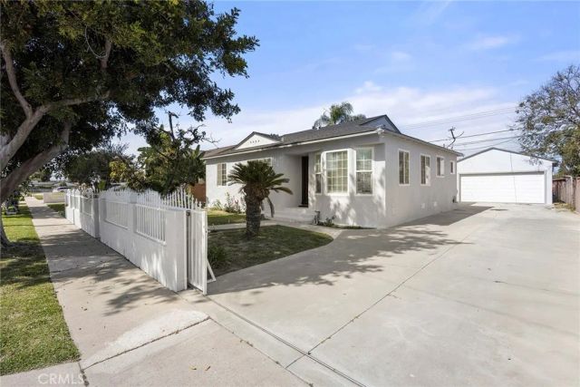 8049 Coral Bell, Buena Park, CA 90620