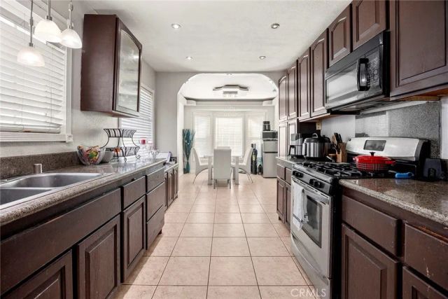 8049 Coral Bell, Buena Park, CA 90620