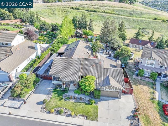 5308 Vista Point Ct, Concord, CA 94521