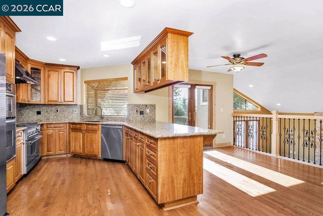 5308 Vista Point Ct, Concord, CA 94521