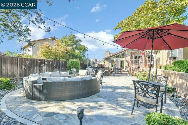 5308 Vista Point Ct, Concord, CA 94521