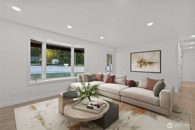 21316 188th Avenue SE, Renton, WA 98058