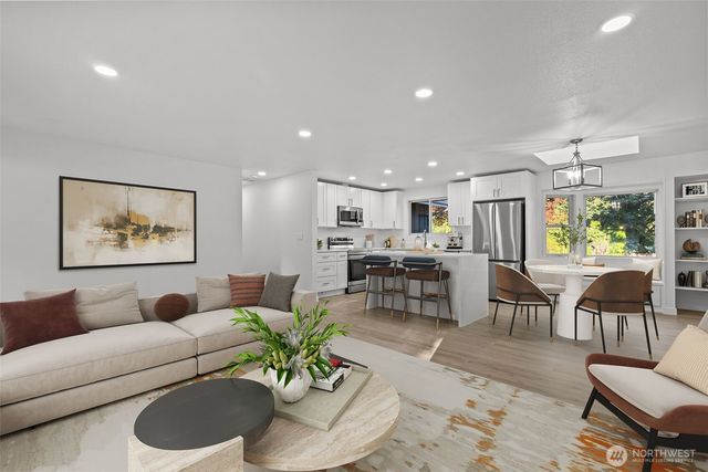 21316 188th Avenue SE, Renton, WA 98058