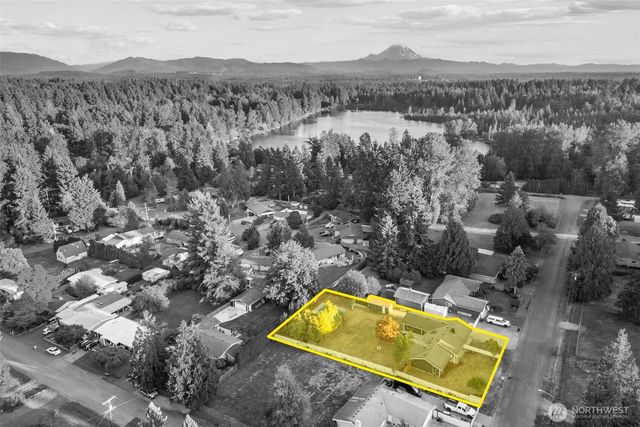 21316 188th Avenue SE, Renton, WA 98058