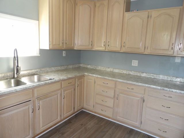 2509 2nd Ave, Koppel, PA 16136