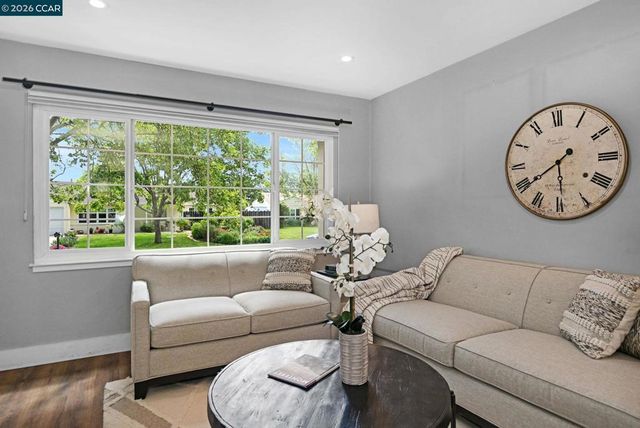 430 Derby Ct, Pleasant Hill, CA 94523