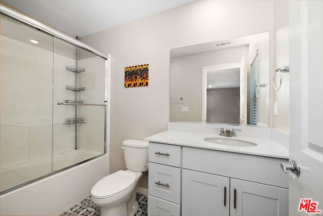 757 Daniel Freeman Circle, Inglewood, CA 90301