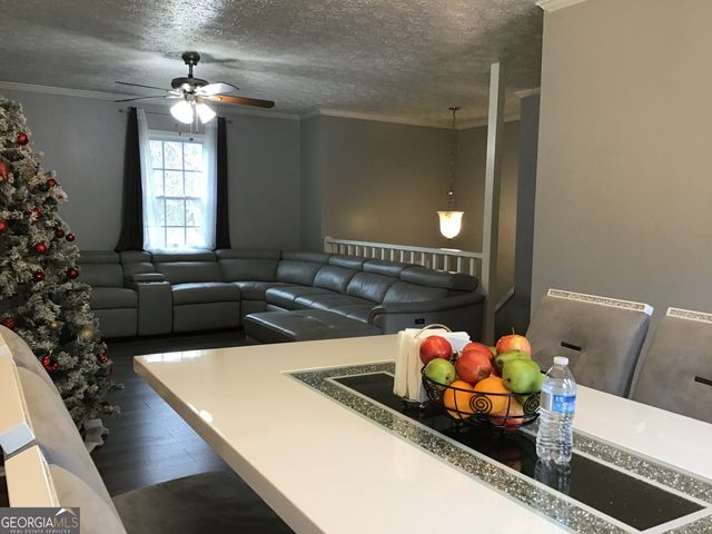 40 Belmont Park Lane, Ellenwood, GA 30294