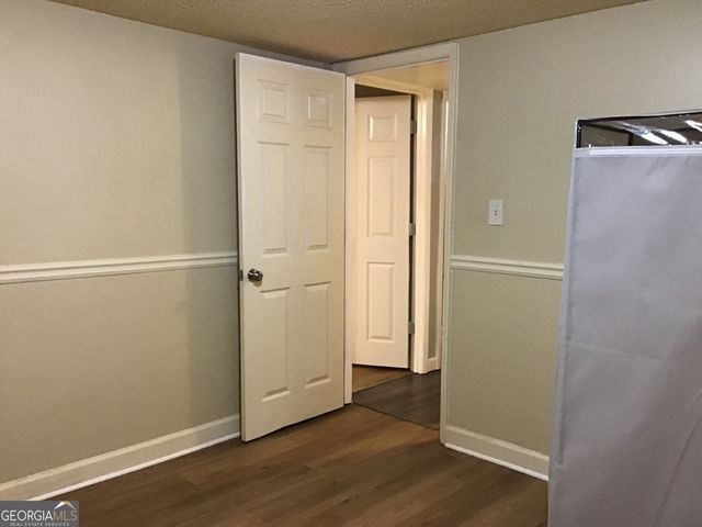 40 Belmont Park Lane, Ellenwood, GA 30294