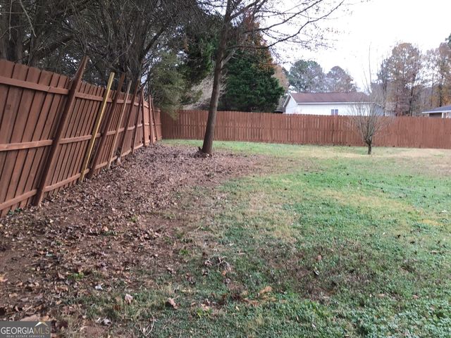 40 Belmont Park Lane, Ellenwood, GA 30294