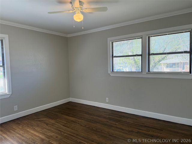 3807 S Indianapolis Avenue, Tulsa, OK 74135