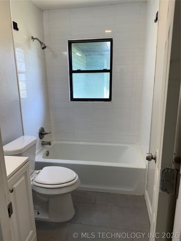 3807 S Indianapolis Avenue, Tulsa, OK 74135