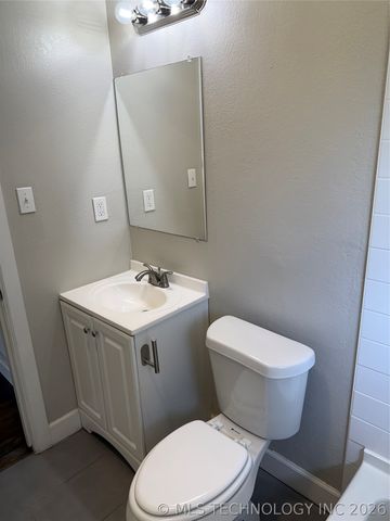 3807 S Indianapolis Avenue, Tulsa, OK 74135