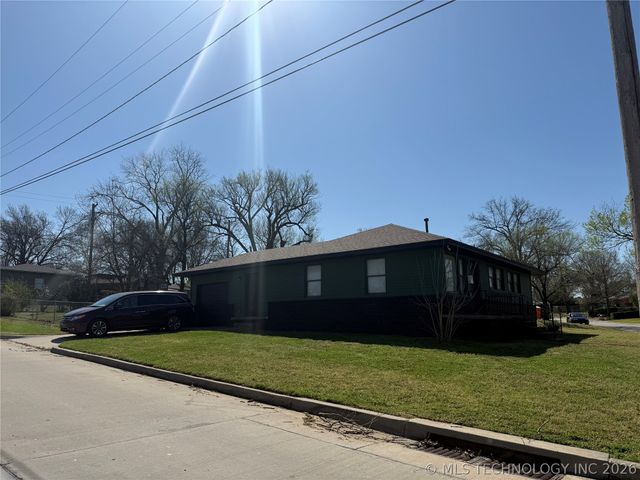 3807 S Indianapolis Avenue, Tulsa, OK 74135