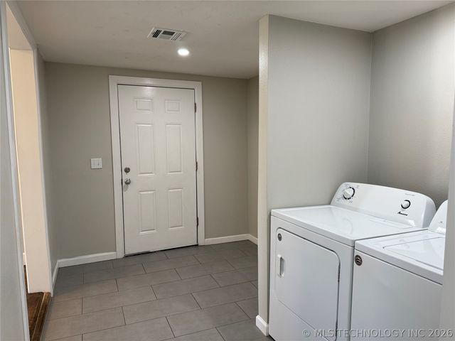 3807 S Indianapolis Avenue, Tulsa, OK 74135