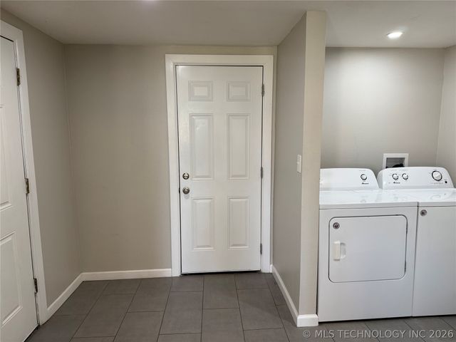 3807 S Indianapolis Avenue, Tulsa, OK 74135