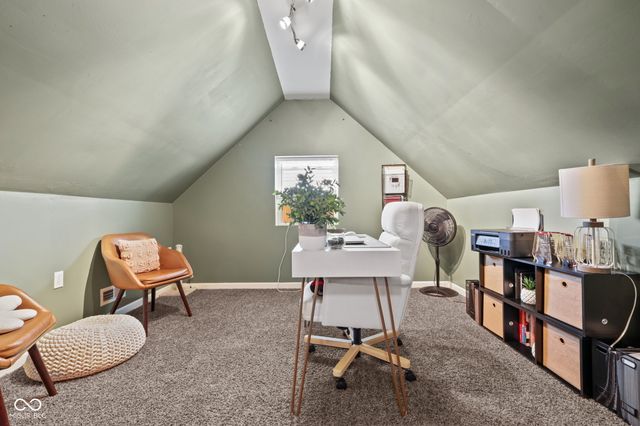 400 W Main Street, Greenwood, IN 46142