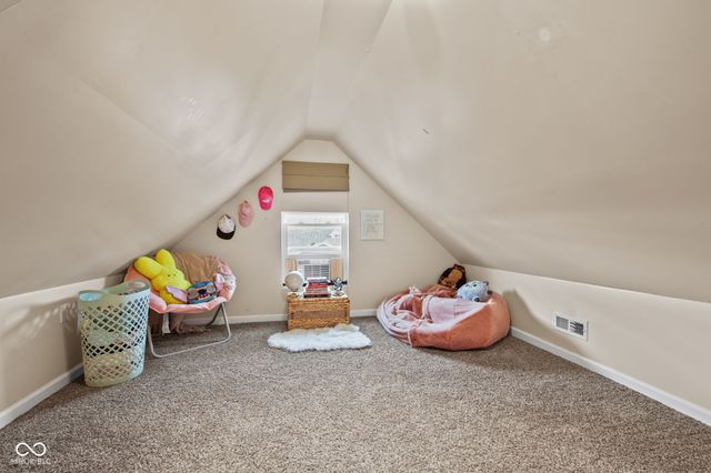 400 W Main Street, Greenwood, IN 46142