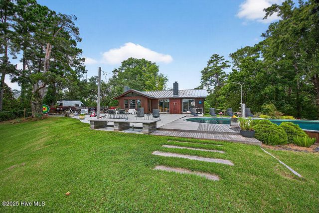 2425 Alford Landing Drive, Wilmington, NC 28409