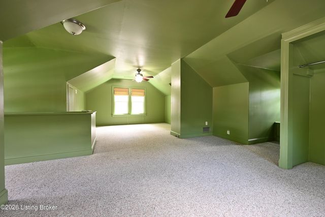 2545 Ridgewood Ave, Louisville, KY 40217