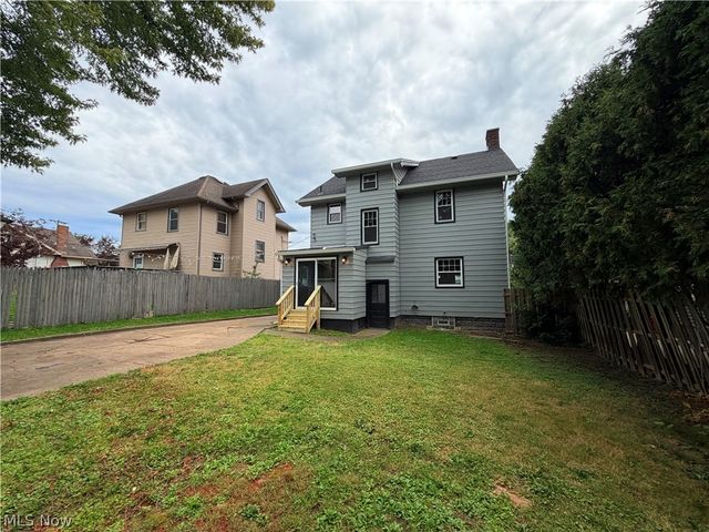 252 E Kline Street, Girard, OH 44420