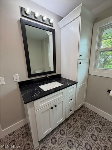 252 E Kline Street, Girard, OH 44420