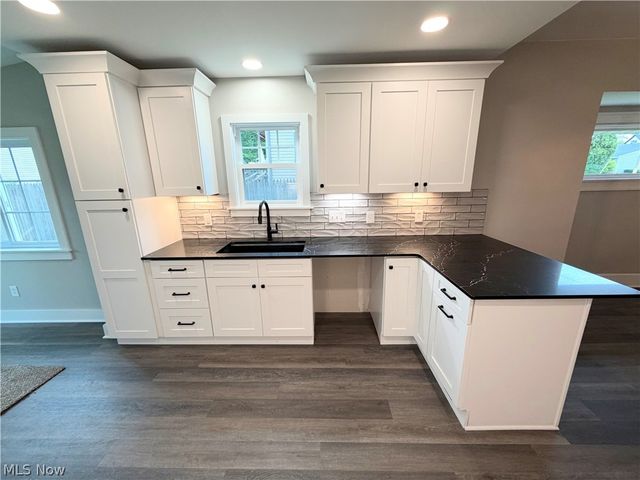 252 E Kline Street, Girard, OH 44420