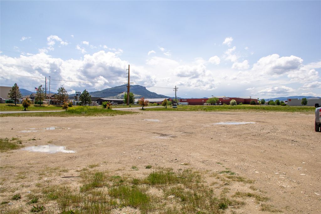 3315 N Sanders Street, Helena, MT 59602 photo 6