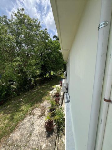 1 958 211, Rio Grande, PR 00745