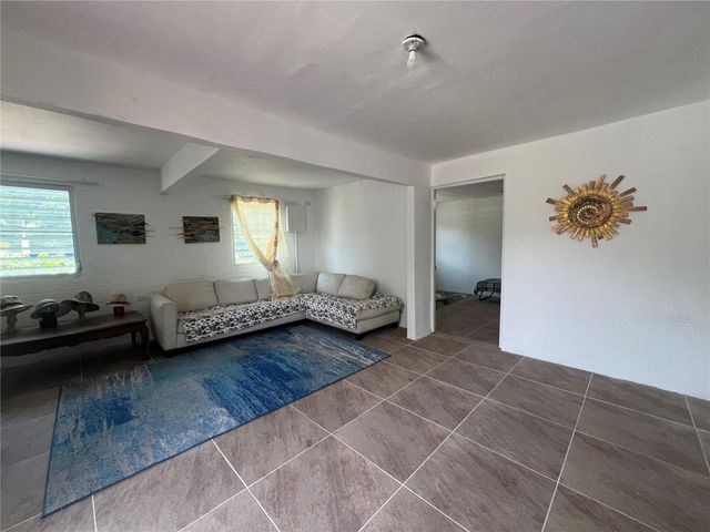 1 958 211, Rio Grande, PR 00745